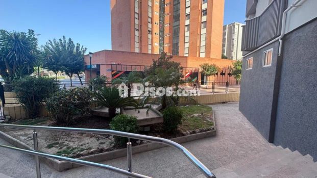 Piso en alquiler en Calle de Los Derechos Humanos - Photo 1