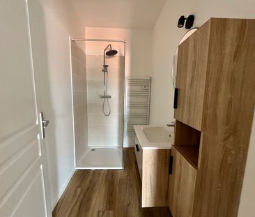 Location Appartement 3 pièces 75m² - Photo 5