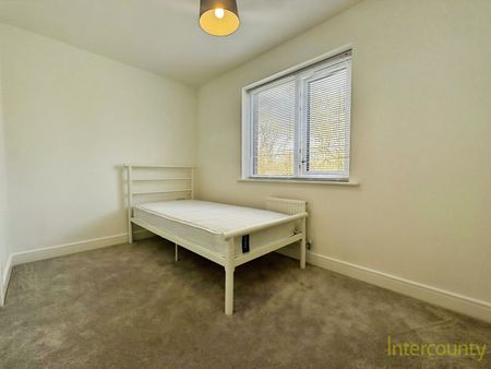 Baldwin Way, CM23, Bishop'S Stortford - Photo 5