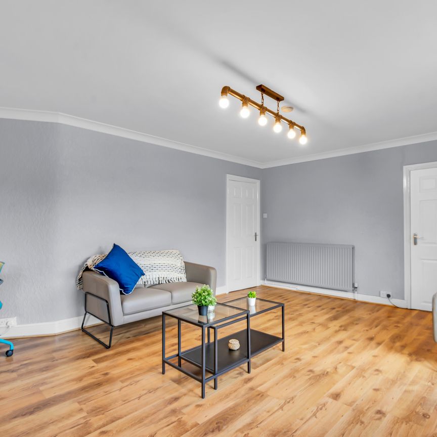 265 Hyde Park Road Leeds - LS6 1AG - Photo 1