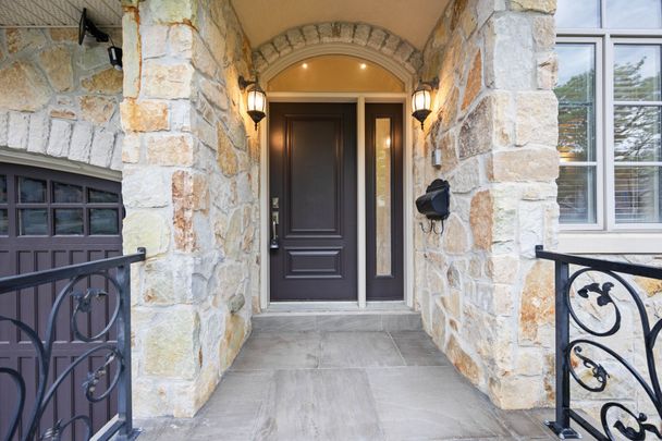 For Lease - 106 Olive Avenue, Toronto, Ontario - Photo 1