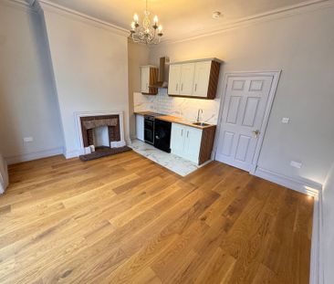 Clark Road, Tettenhall, Wolverhampton - Photo 3