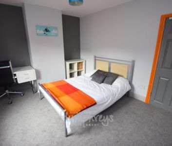 Northcote Street, Semilong, Northampton, NN2 - Photo 2