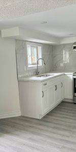 For Lease - 8 Queensgate Court Unit# One Bedroom In Basement, Markham, Ontario - Photo 3