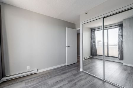 1951 Maisonneuve Boulevard Est - Photo 4