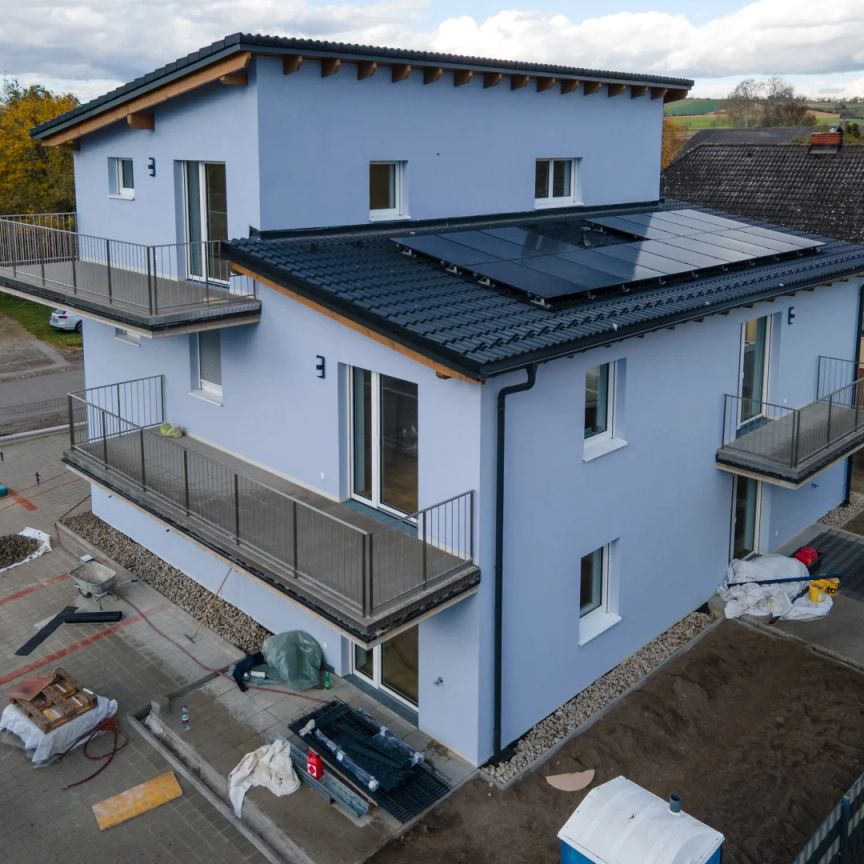 GEMÜTLICH, MODERN, ENERGIEEFFIZIENT: Fünf 2 Zimmer- Mietwohnungen mit Außenflächen warten auf Sie! - Foto 1