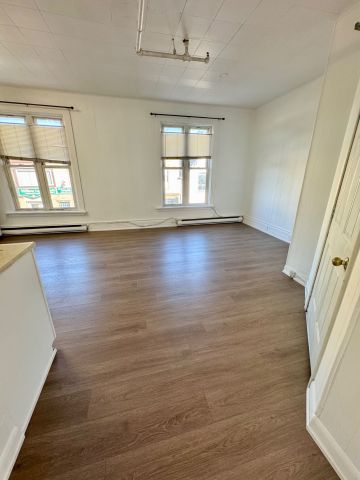 For Lease - 17 Mill Street Unit# Unit A, Halton Hills, Ontario - Photo 5