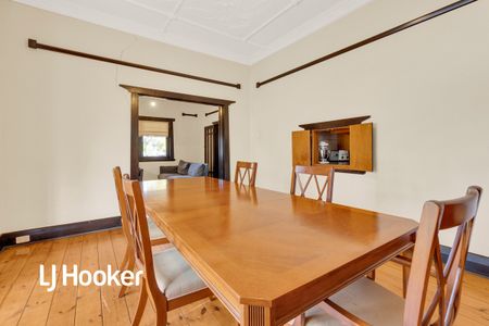 6 Dunstan Avenue, Kensington Park SA 5068 - House For Rent | Domain - Photo 2