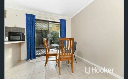 For Lease � 56 Collins Crescent, Berwick VIC 3806 - Photo 2