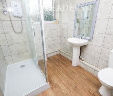 2 bedroom terraced house to rent - Photo 5