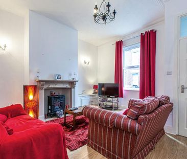 2 bedroom terraced house to rent - Photo 1