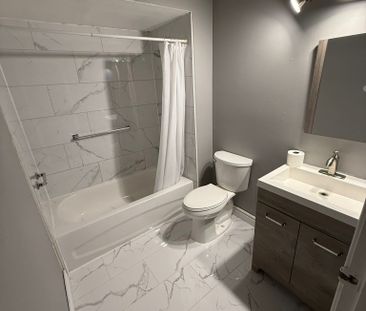 For Lease - 32 Histon Crescent Unit# Main, Brampton, Ontario - Photo 5