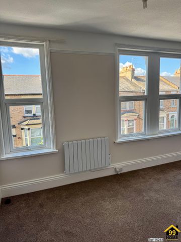 1 bed Apartment in Gerston Road Torquay, Paignton, TQ4 5EA - Photo 5