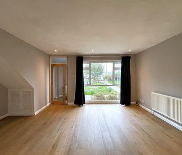 3 bedroom terraced house to rent - Photo 3