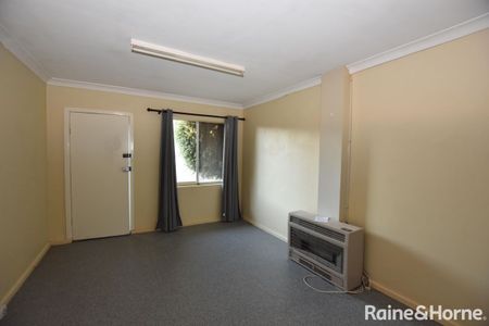 3/97 Kenna Street, Orange, NSW 2800 - Photo 3