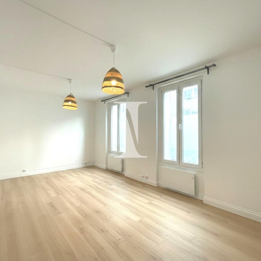 Location Appartement 3 pièces 61m² PARIS 19ème - Photo 1