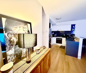 Melbourne CBD - Photo 2