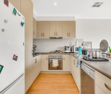 115 Sturt Rd, Dover Gardens SA 5048 - Townhouse For Rent | Domain - Photo 2