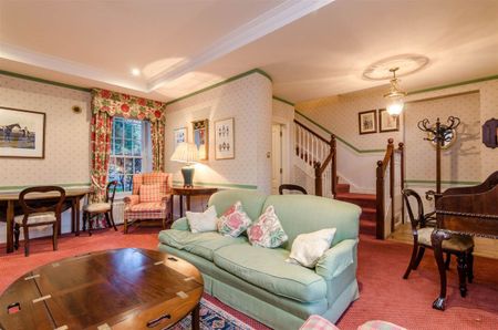 601 The Fountain Courtyard, Maynooth, County Kildare - Photo 2