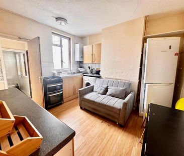 3 bedroom house share to rent - Photo 2