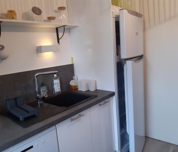 Location Appartement 2 pièces Meublé 45m² VANNES 56000 - Photo 3