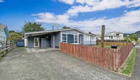 TAUMARUNUI - 3 BEDROOMS - Photo 2