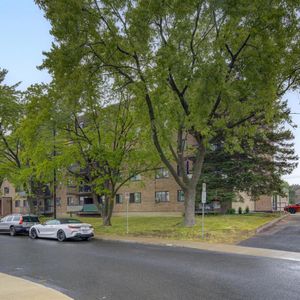 2-bedroom - 453 Rue Darontal, Boucherville - Photo 3