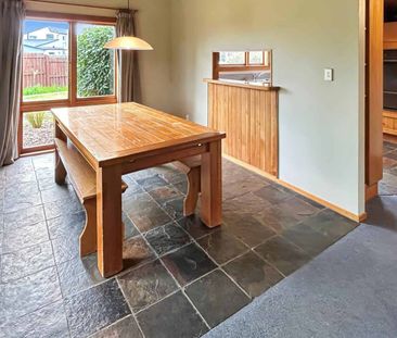 WOODEND – RUSTIC CHARM, THREE BEDROOMS, ONE BATHROOM, LARGE SECTION... - Photo 1