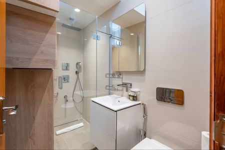 Studio Flat, Blackshaw Road, SW17 - Photo 3