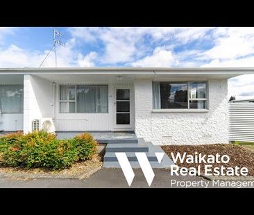 Tidy two bedroom home, close to the hospital - lawns included - Photo 5