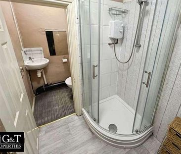 High Street, Cradley Heath, B64 - Photo 5