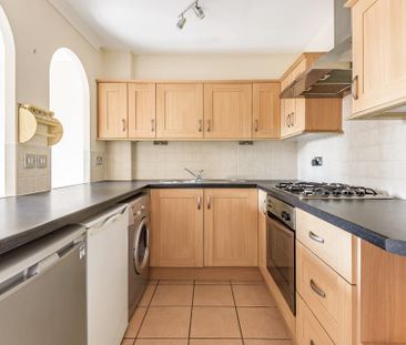 2 bedroom apartment to rent - Photo 5