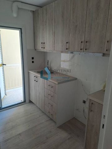 Studio/Γκαρσονιέρα για ενοικίαση Πάτρα - Photo 3