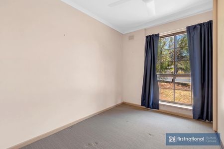 284 Grenfell Road, 5126, Surrey Downs Sa - Photo 2