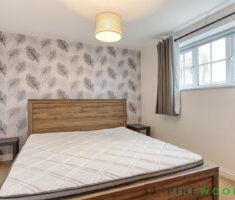 1 BEDROOM Apartment - Ground Floor - Photo 3