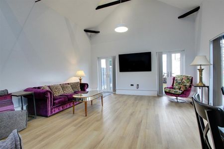 Harbour House, Ivinghoe - Photo 3