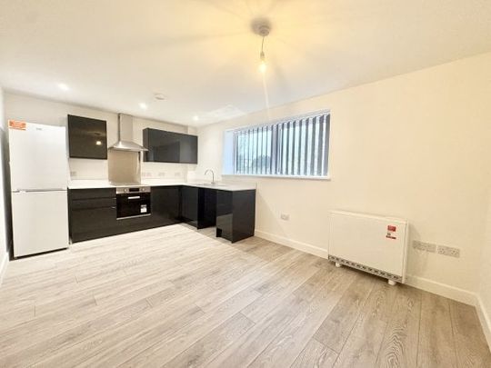 Catherine House, Waterlooville - Photo 1