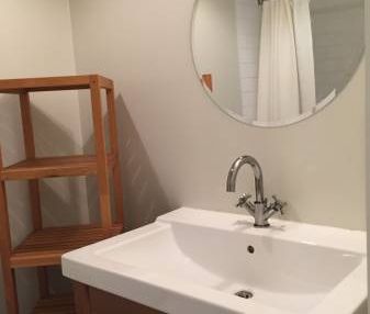 Spacious 1 BR Across From Crystal Pool Available Nov 15th or Dec 1st - Photo 4