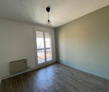 Location appartement 5 pièces 93.83 m² à Bourg-de-Péage (26300) - Photo 3