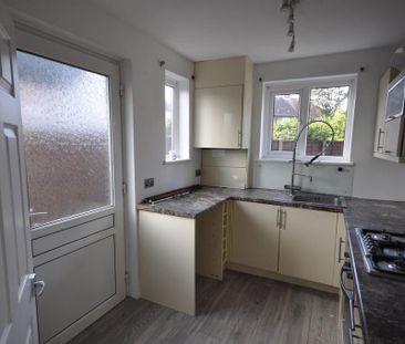 2 bedroom semi-detached house to rent - Photo 2