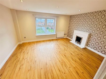 3 bedroom semi-detached house to rent - Photo 3