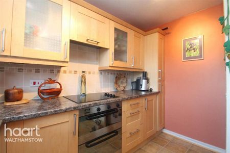 1 bedroom flat to rent - Photo 5