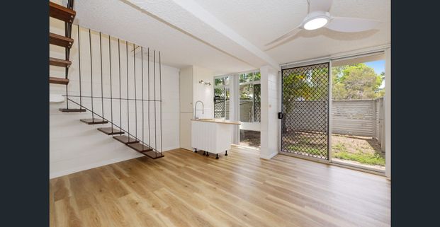 Charming 1-Bedroom Coastal Retreat in North Ward - Photo 1