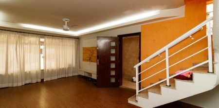 Casa para alugar com 160m², 3 quartos e 2 vagas - Foto 2