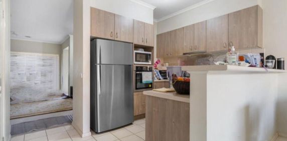 Glen Waverley - Photo 2