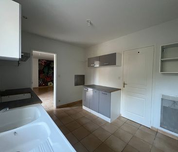 Location Maison 5 pièces 95m² - Photo 3