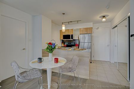 For Lease - 37 Grosvenor Street Unit# 3101, Toronto, Ontario - Photo 3