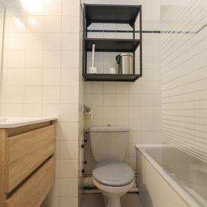 Location Appartement 1 pièce 25m² - Photo 2