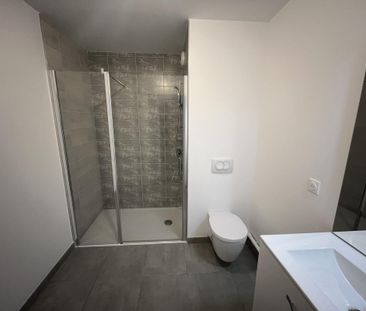 Location Appartement 2 pièces 46m² ANGERS 49100 - Photo 2