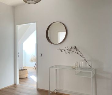 2-Zimmer-Wohnung im 3 Stock ohne Lift. Bad mit (Badewanne und Fenst... - Foto 1